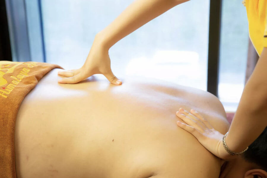 Cách Lựa Chọn Dịch Vụ Massage Đả Thông Kinh Lạc