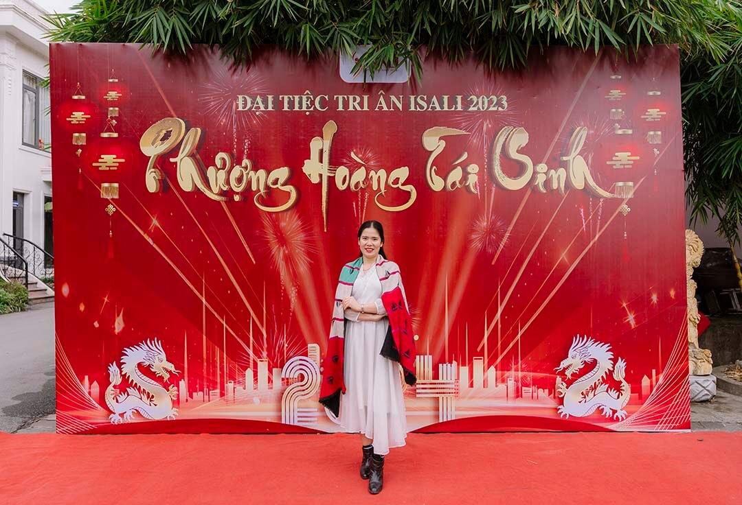 CEO Hà Lê checkin tại sự kiện Phượng Hoàng Tái Sinh ISALI