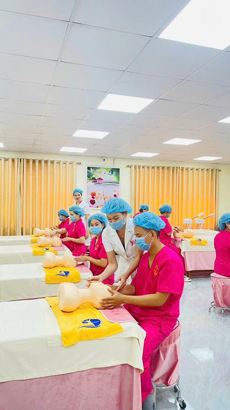 Học Viên Dưỡng Sinh Đông Y ISALI 1